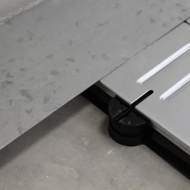 Perimeter Plate